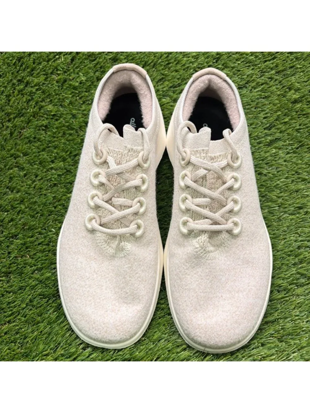 Allbirds Wool Dasher 2 Womens Size 10.5 Beige Athletic Running Shoes Sneakers
